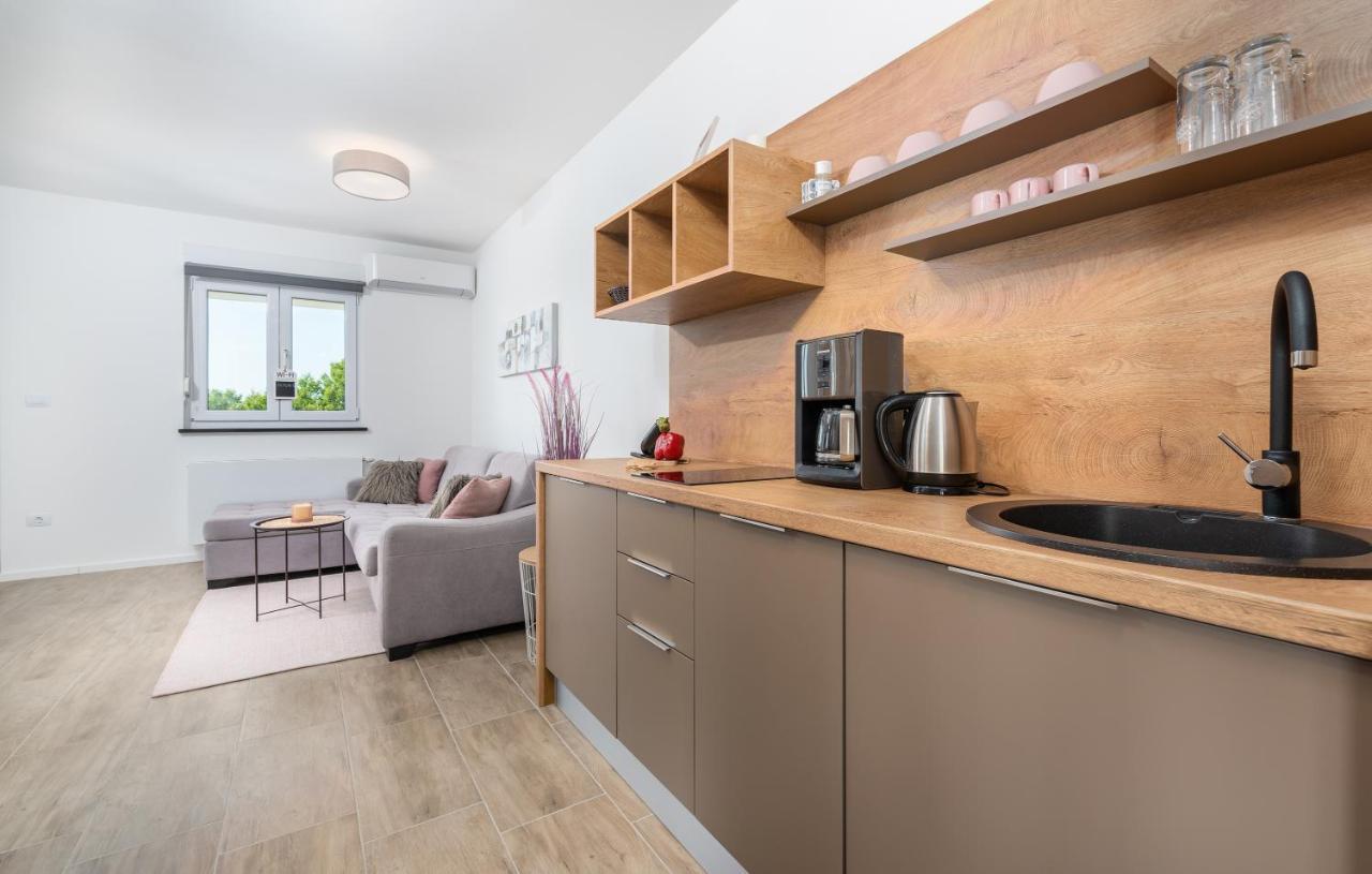 Apartments Amore فاجانا المظهر الخارجي الصورة